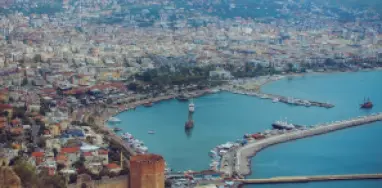 Explore the City by Renting a Car in Alanya!